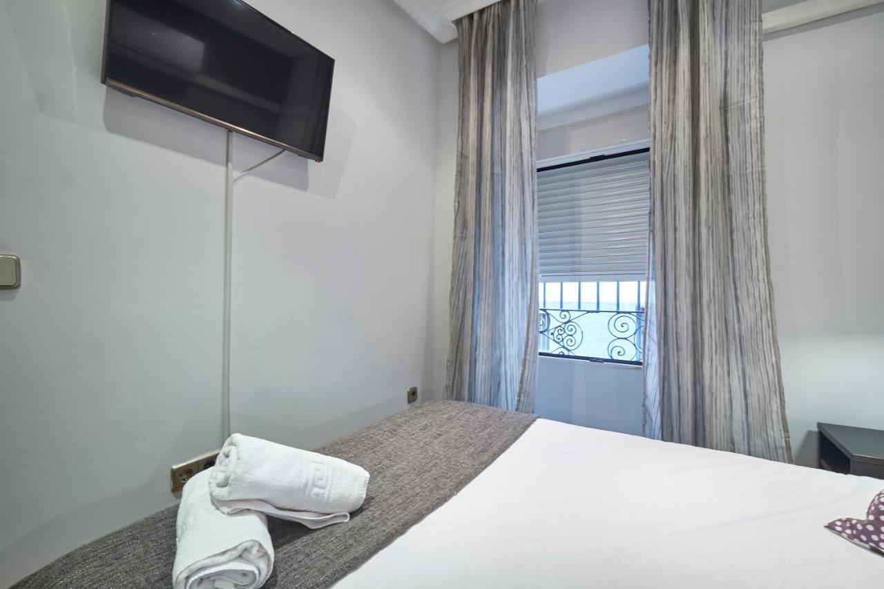 Apartamentos Madrid Atocha Zewnętrze zdjęcie